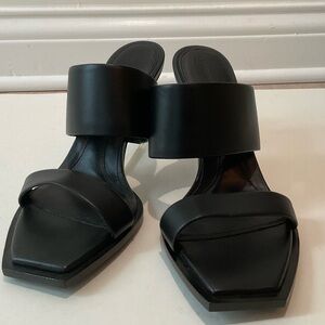 Alexander McQueen Shard Black Sandals